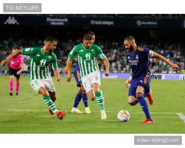 比利亚雷亚尔平局后积41分少赛一轮跌至第四欧战资格承压